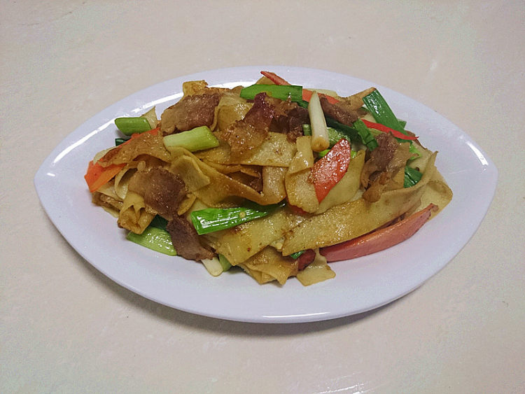 蒜苗炒豆丝步骤11