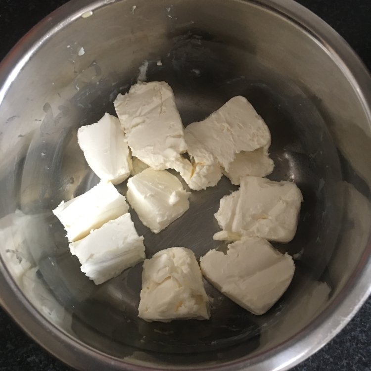 黑芝麻奶酪司康步骤3