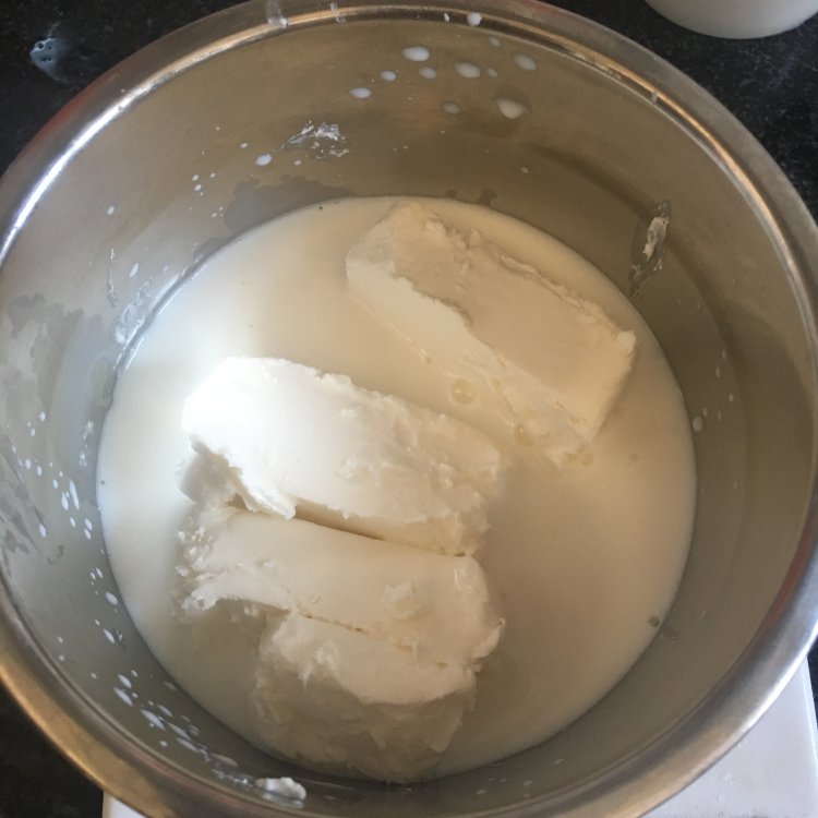 乳酪小蛋糕步骤1