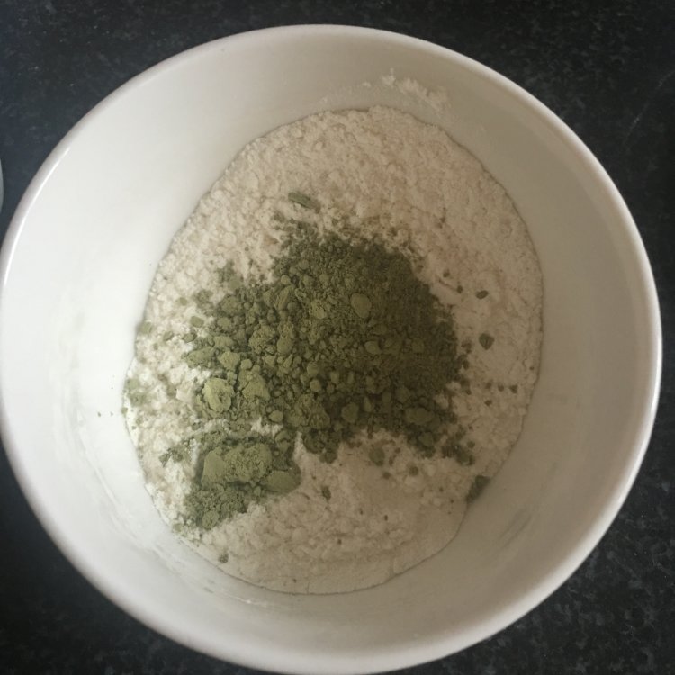 抹茶芝士蛋糕步骤2