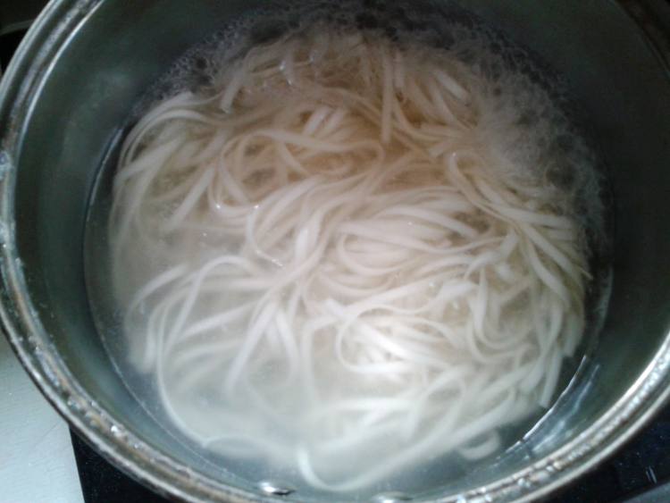 番茄鸡蛋酱拌面步骤7