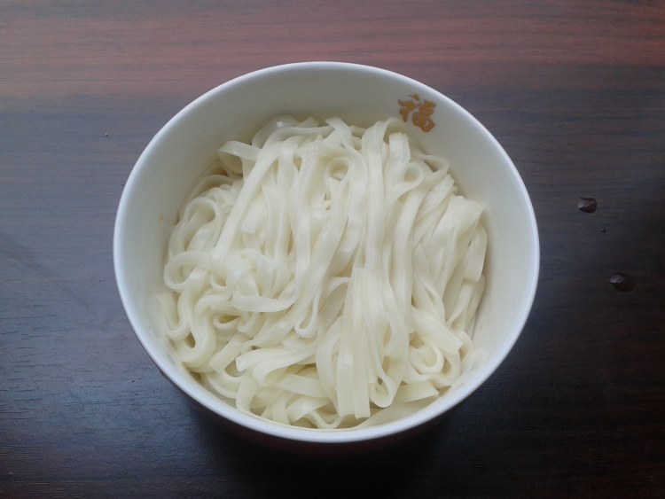番茄鸡蛋酱拌面步骤8