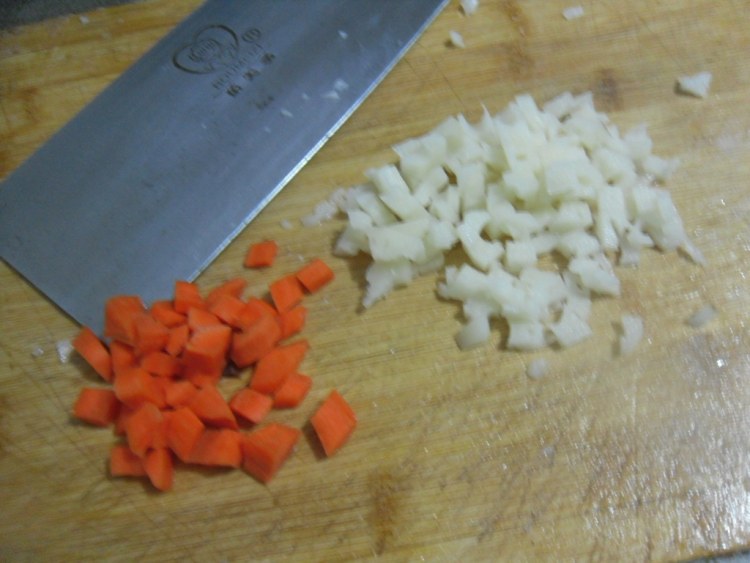 香菇火腿炒饭步骤4