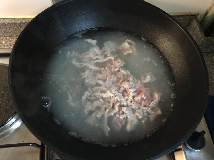 樱花虾蛋炒饭步骤3