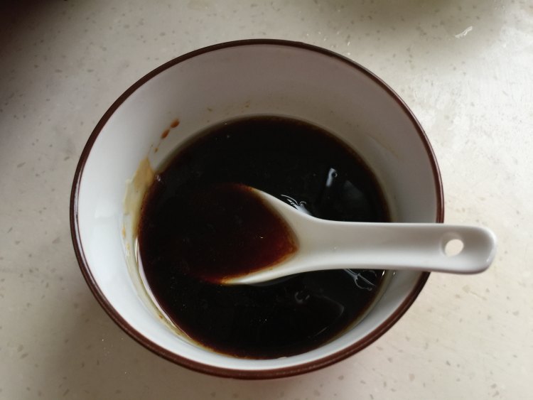 腊味双拼煲仔饭步骤7
