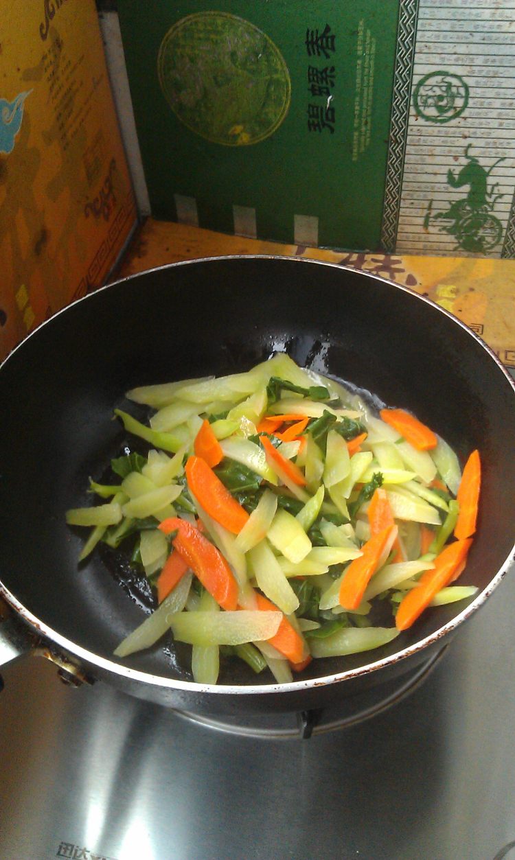 牛肉酱炒芥兰步骤6