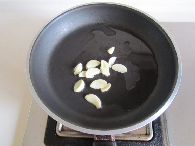 辣炒千叶豆腐步骤2