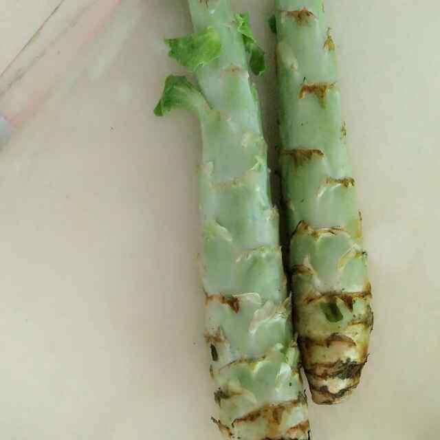 莴笋烧魔芋步骤2