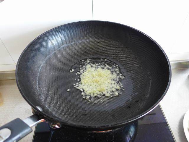 秋葵炒菌菇步骤8