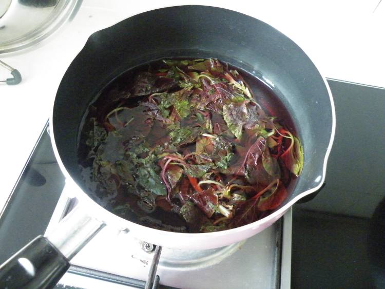 心形杯子凉粉步骤2