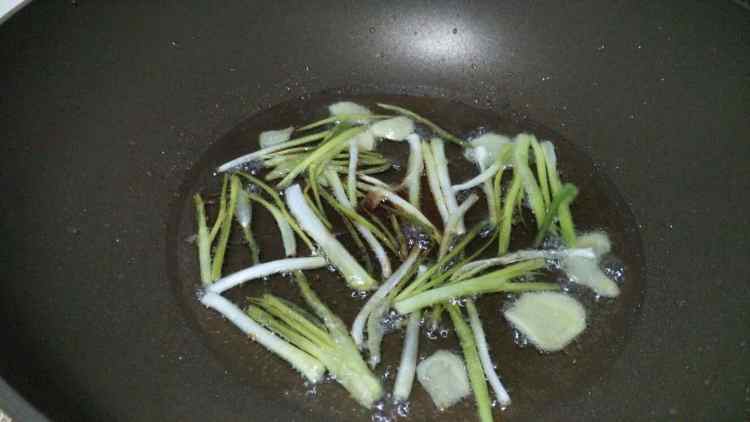 葱油手抓饼步骤7