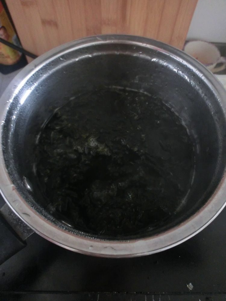 虾皮紫菜豆腐汤步骤4