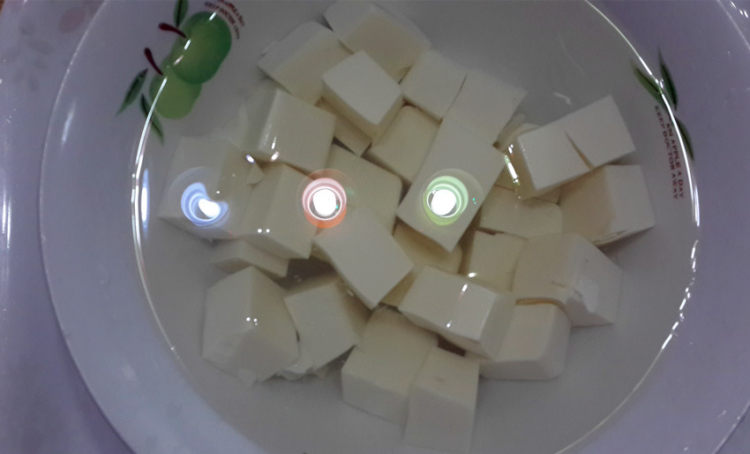 白菜木耳粉条炖豆腐步骤3
