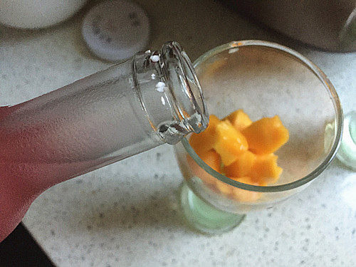 水果鸡尾酒步骤5
