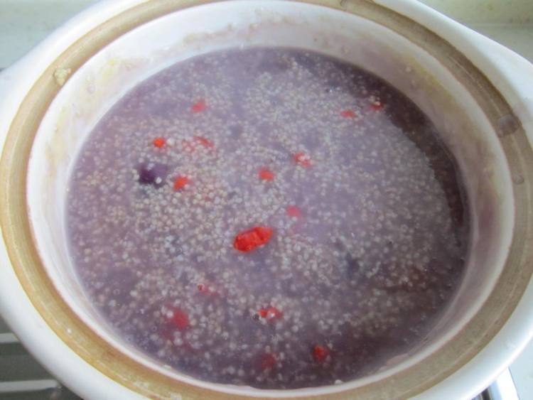 紫薯小米粥步骤9