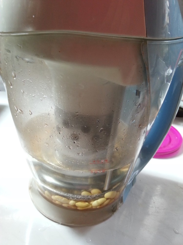 香蕉豆浆步骤2