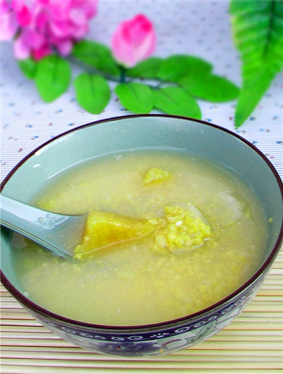 香蕉红薯玉米粥步骤9