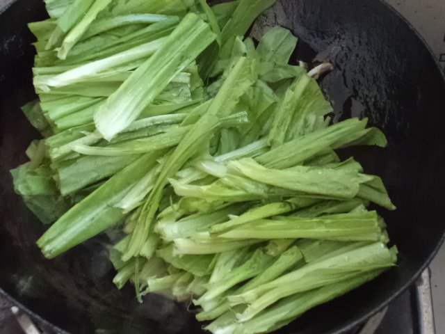 香菇油麦菜步骤5