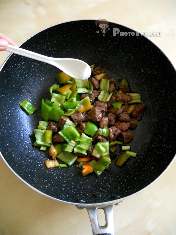 火龙燕麦牛肉粒步骤5