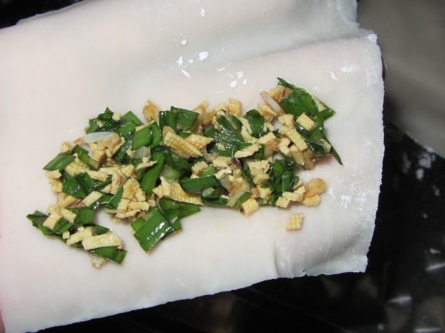煎馄饨——豆皮韭菜虾步骤8