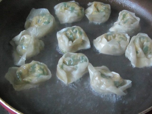 煎馄饨——豆皮韭菜虾步骤11
