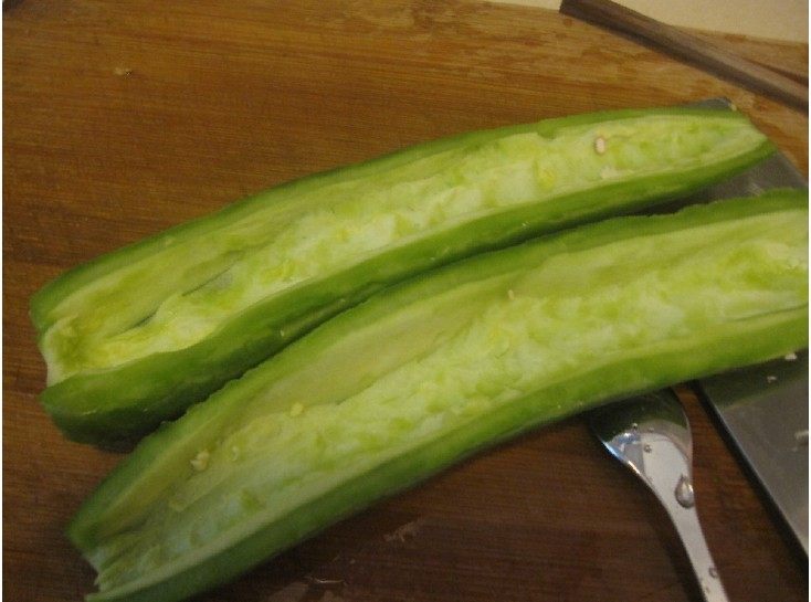 蒜蓉豆豉炒苦瓜步骤4