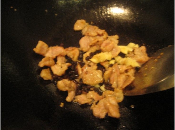 蒜蓉豆豉炒苦瓜步骤9