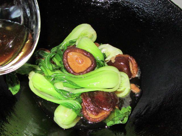 香菇快炒青菜步骤9