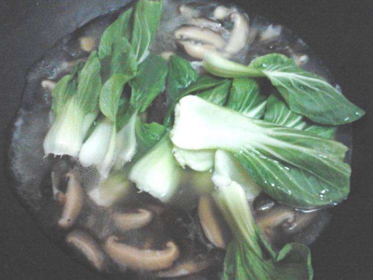 香菇青菜羹步骤5