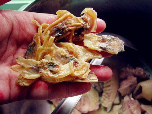 香菇木耳蛏干炖鸡步骤9