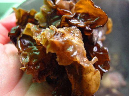 香菇木耳蛏干炖鸡步骤12