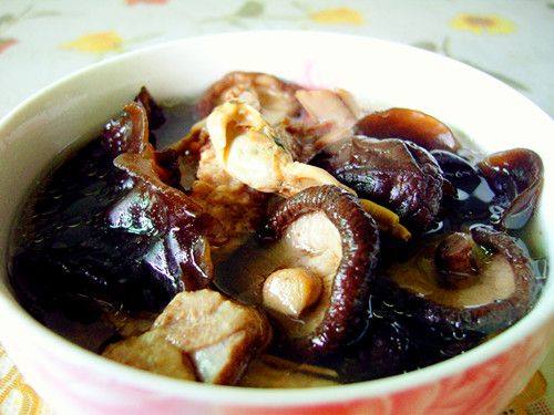 香菇木耳蛏干炖鸡步骤17