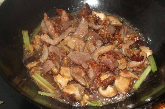 香菇肉丝步骤6