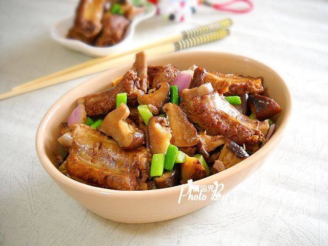 香菇炖排骨步骤12