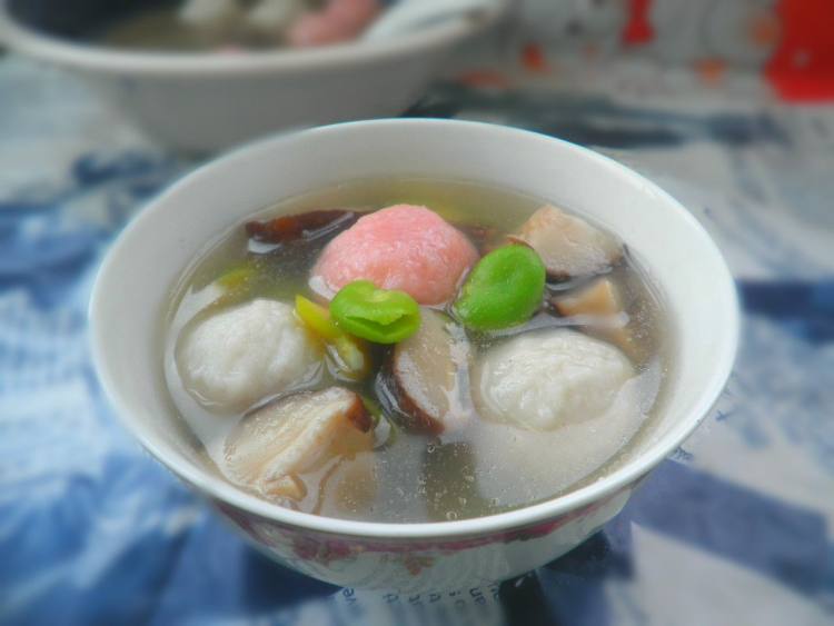 香菇蚕豆鱼丸汤步骤11