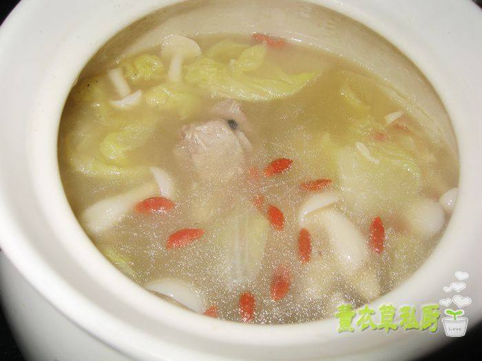 排骨白玉菇汤步骤11