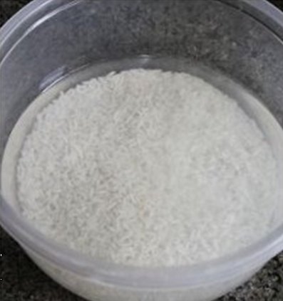菜心香菇滑鸡粥步骤1