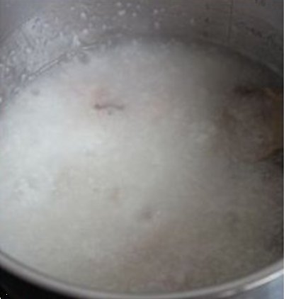 菜心香菇滑鸡粥步骤4