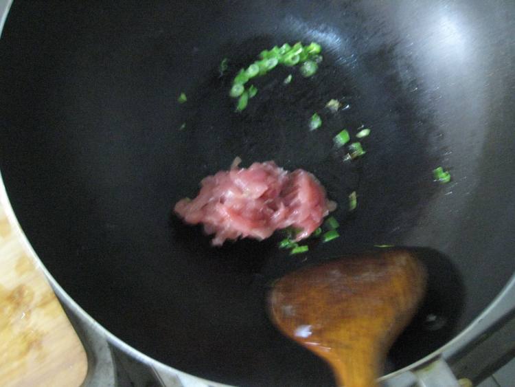 肉丝炒苦瓜步骤5