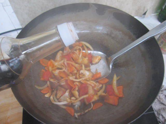 油菜香菇西红柿面片汤步骤9