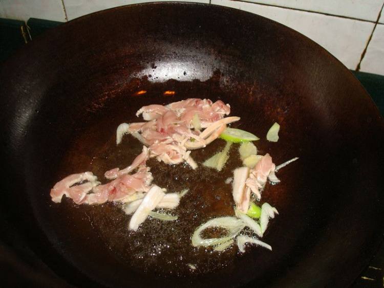 炸豆腐炖白菜步骤4