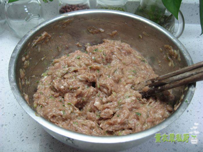 口蘑菠菜汆丸子步骤10