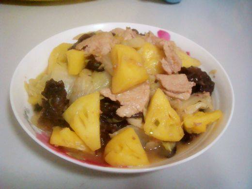 菠萝白菜炒肉步骤14