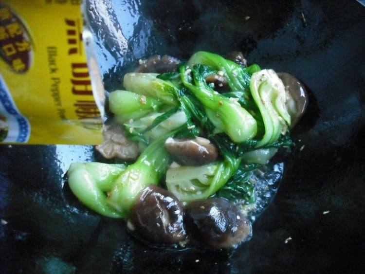 香菇扒菜胆步骤10