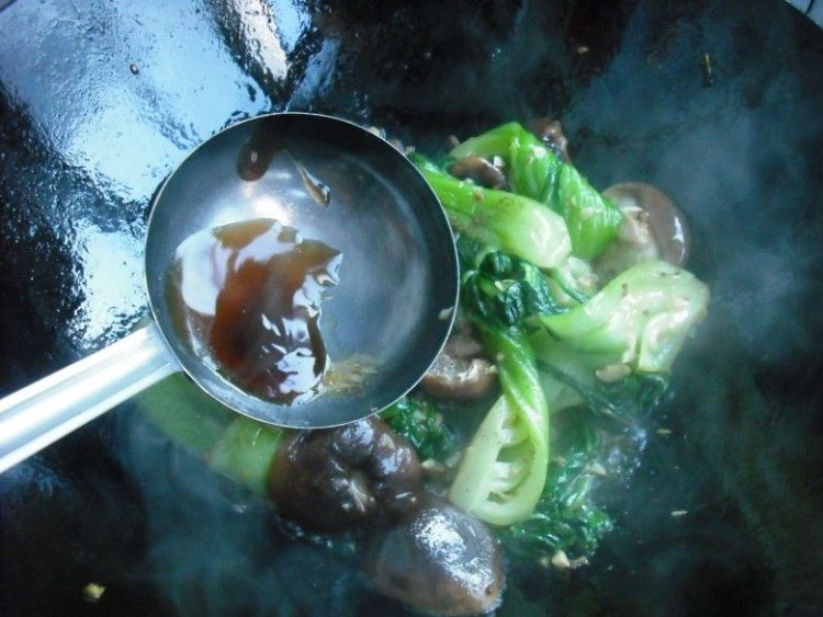 香菇扒菜胆步骤11