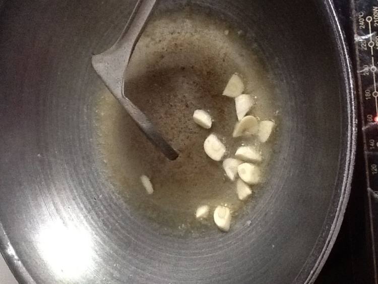 荷兰豆炒黑木耳步骤5