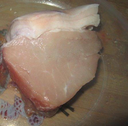 白菜豆腐炒肉步骤1
