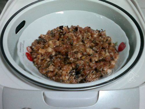 黑木耳肉饼步骤4