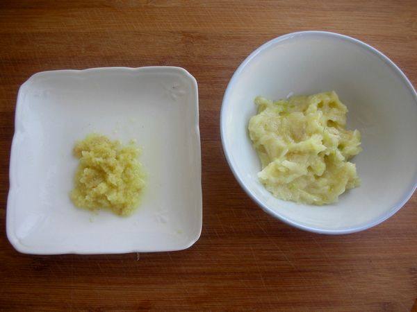 蒜泥菠菜塔步骤1