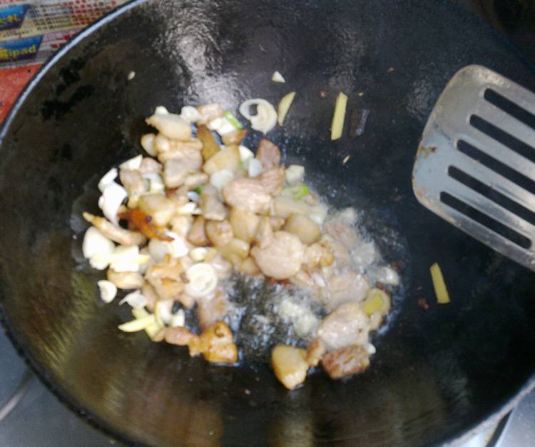 土豆海带炖猪肉步骤4
